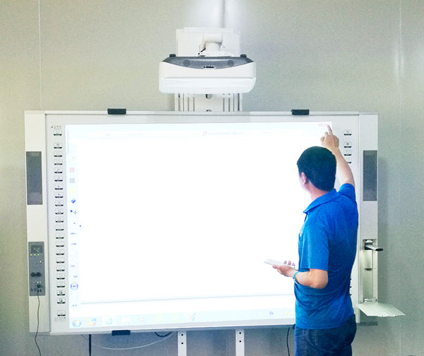 ITATOUCH-High Quality Infrared All In One Interactive Whiteboard With Built-in Pc